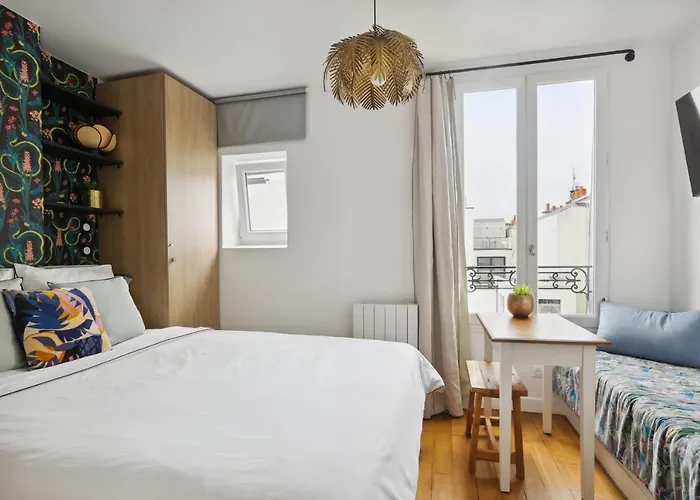 Stylish Architect Studio Near The Marais